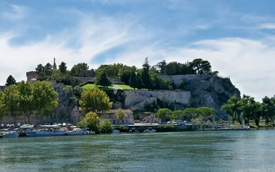 Jardin des Doms à Avignon : vue, histoire, conseils 2026