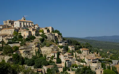 Découvrir le Luberon depuis Avignon : itinéraires, villages, conseils